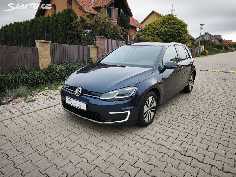 Volkswagen e-Golf, ACC*Výhřev*Kam*Digikokp*SoH91%